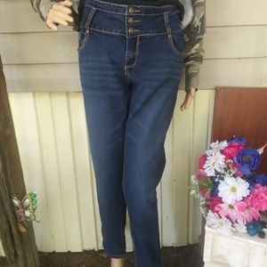 Women's "denim Diva" skinny jeans